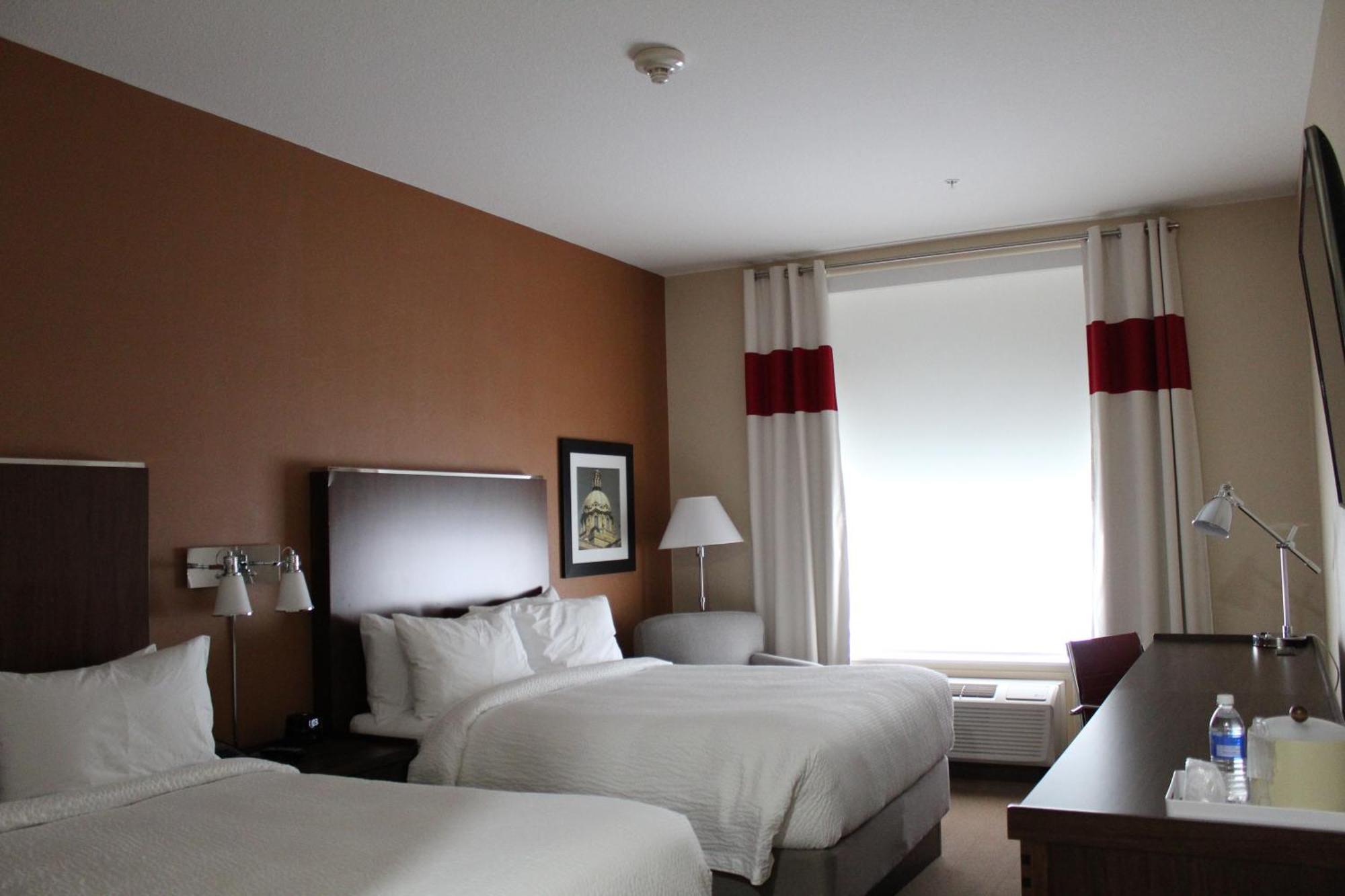 Four Points By Sheraton Edmonton West Exterior foto